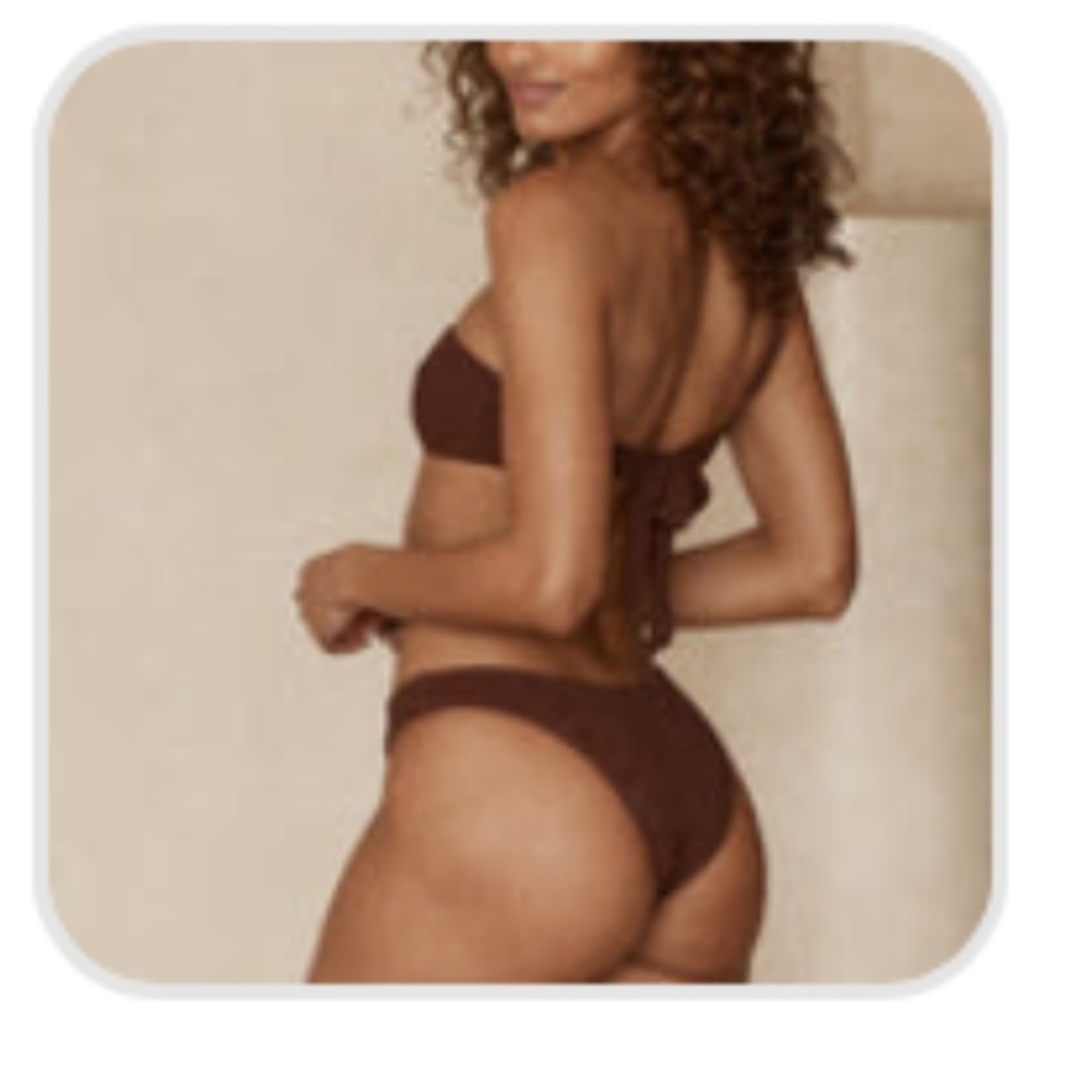 Selling never worn BROWN BRYON BOTTOMS